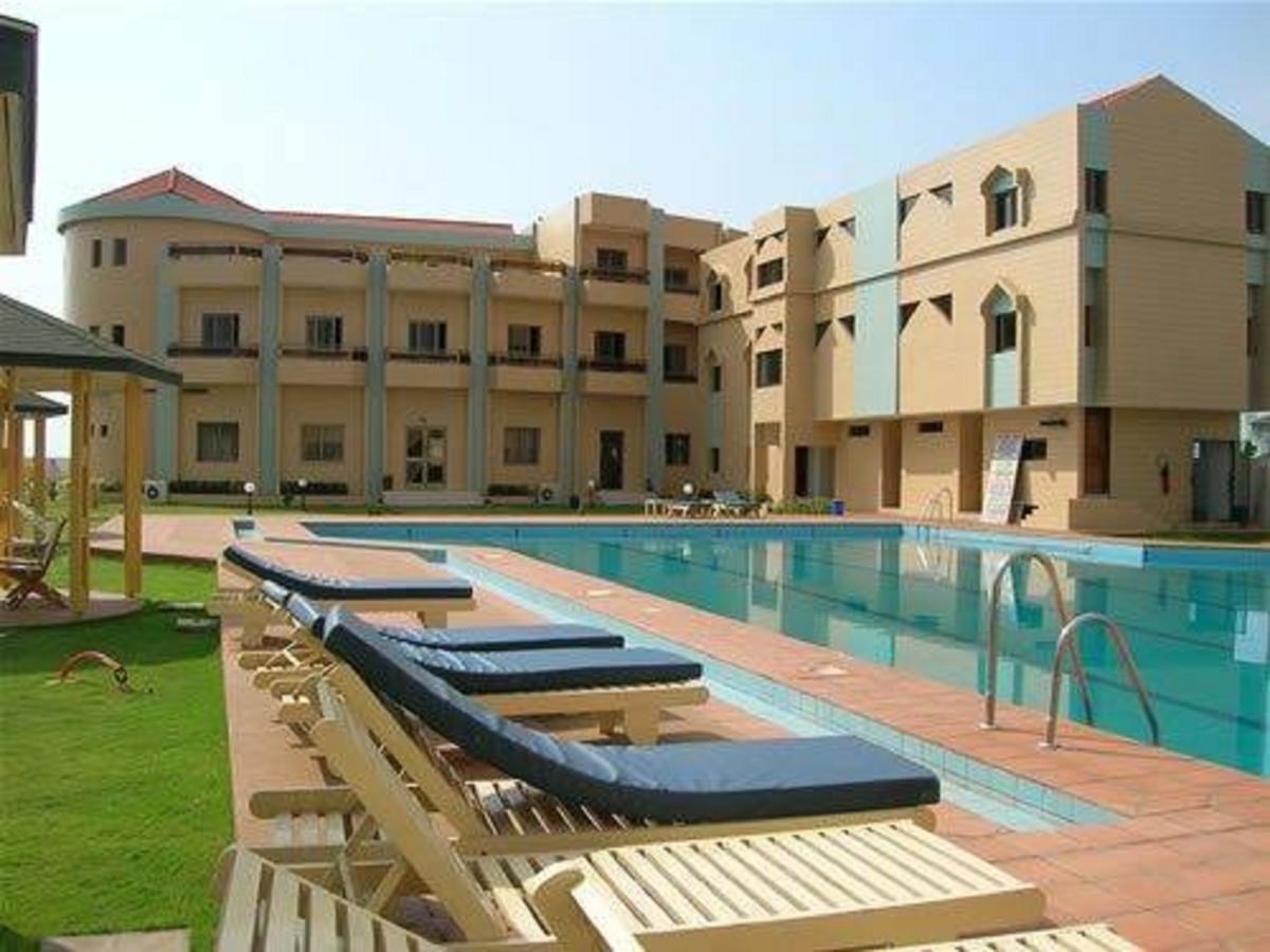 Hotel Ghis Palace Baguida Εξωτερικό φωτογραφία