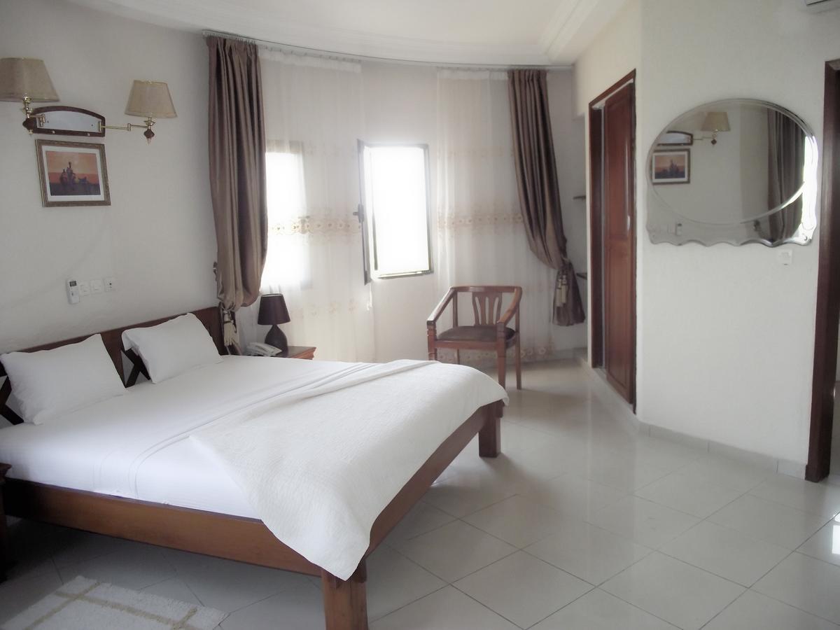 Hotel Ghis Palace Baguida Εξωτερικό φωτογραφία
