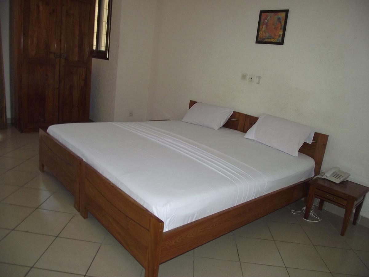Hotel Ghis Palace Baguida Εξωτερικό φωτογραφία